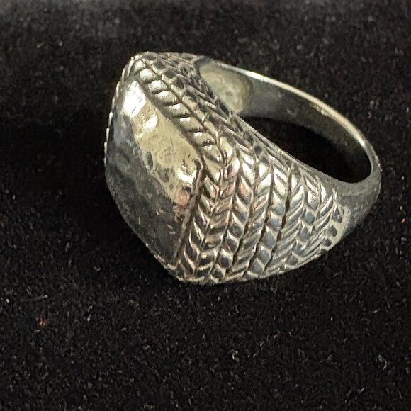 Silpada 925 Sterling Silver Hammered Braided Ring - size 8 - Picture 3 of 7